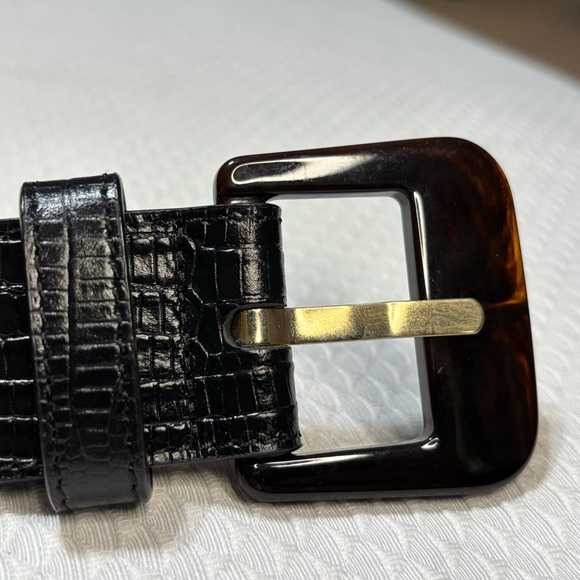 J McLaughlin Black Leather Belt - Picture 2 of 9